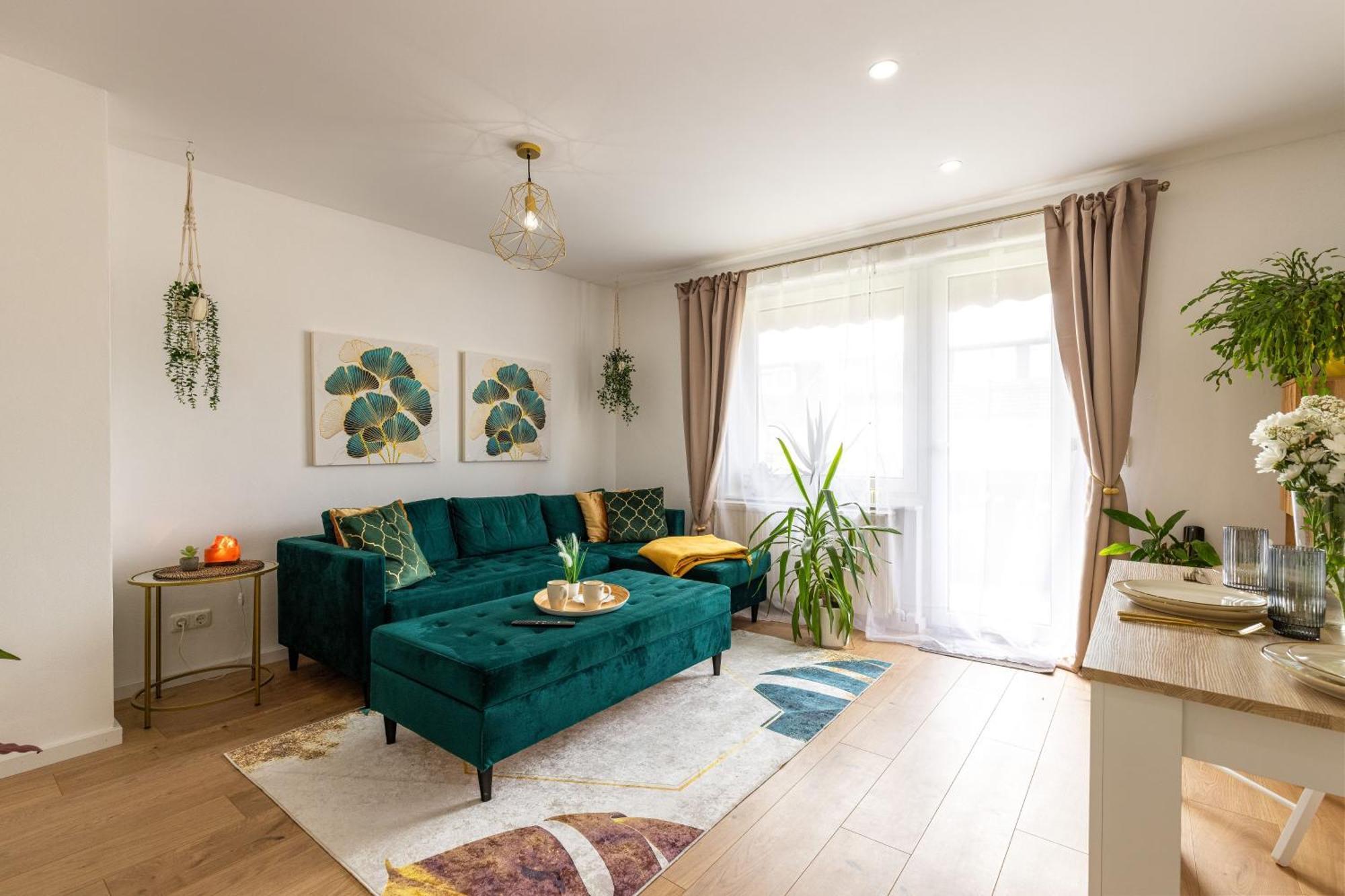 Schoenes, Modernes Apartment Mit Zwei Schlafzimmern - Zentral Mit Balkon Fuer 6 Personen Montabaur Exterior photo