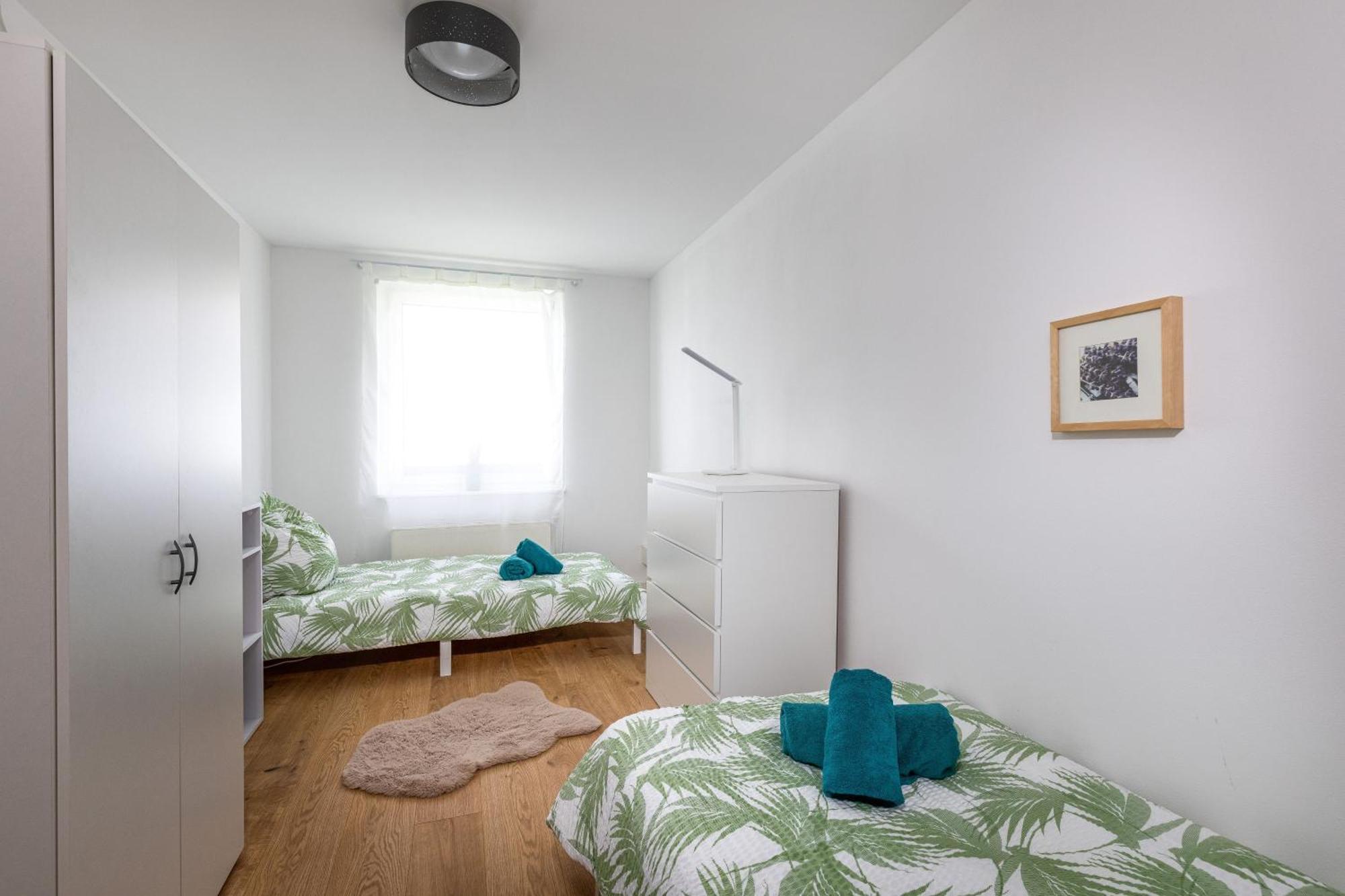Schoenes, Modernes Apartment Mit Zwei Schlafzimmern - Zentral Mit Balkon Fuer 6 Personen Montabaur Exterior photo